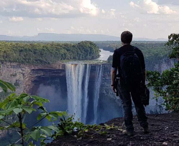 Kaieteur Falls rainforest trip